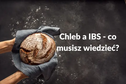 Ręce trzymają bochenek chleba. Dowiedz się, jaki chleb jeść przy zespole jelita drażliwego, by czuć się lepiej.